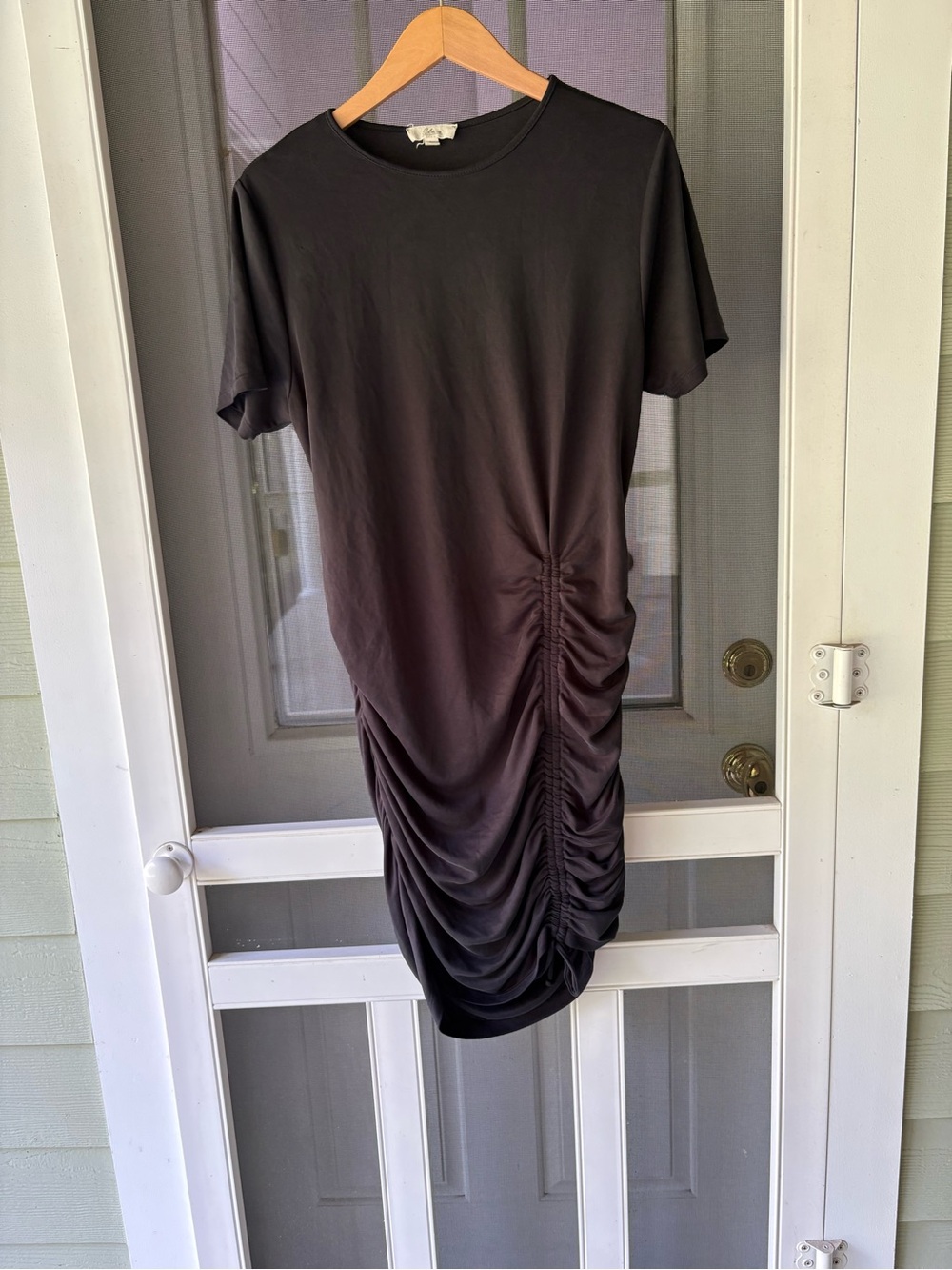 Elan Black Short-Sleeve Ruched Midi Dress